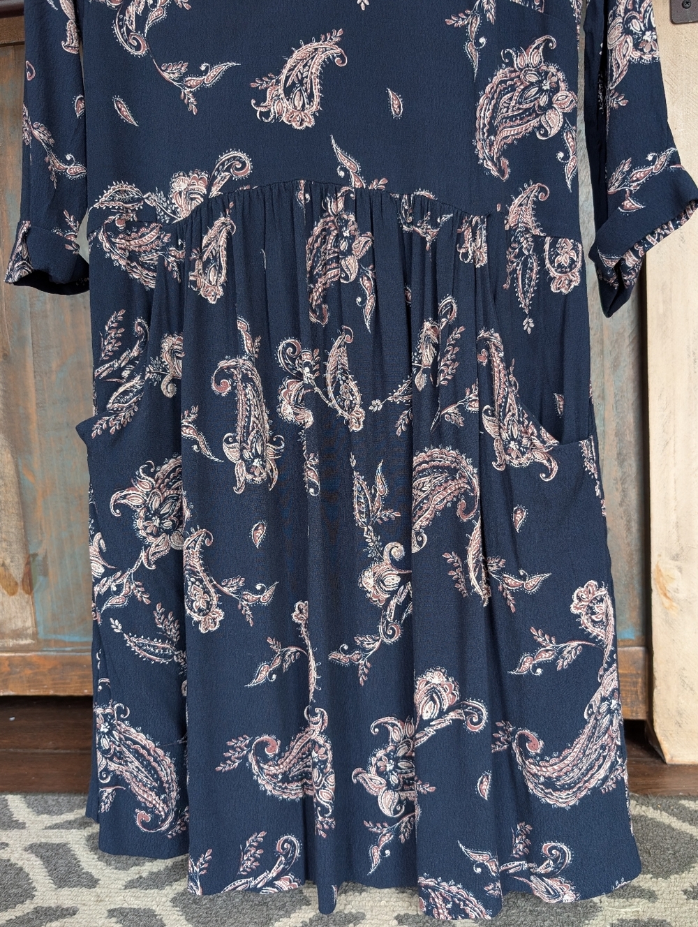 Garnet Hill Navy w/ Paisley Print 3/4 Sleeve Boho Dress w/ Pockets - Women's 4 - Picture 4 of 7